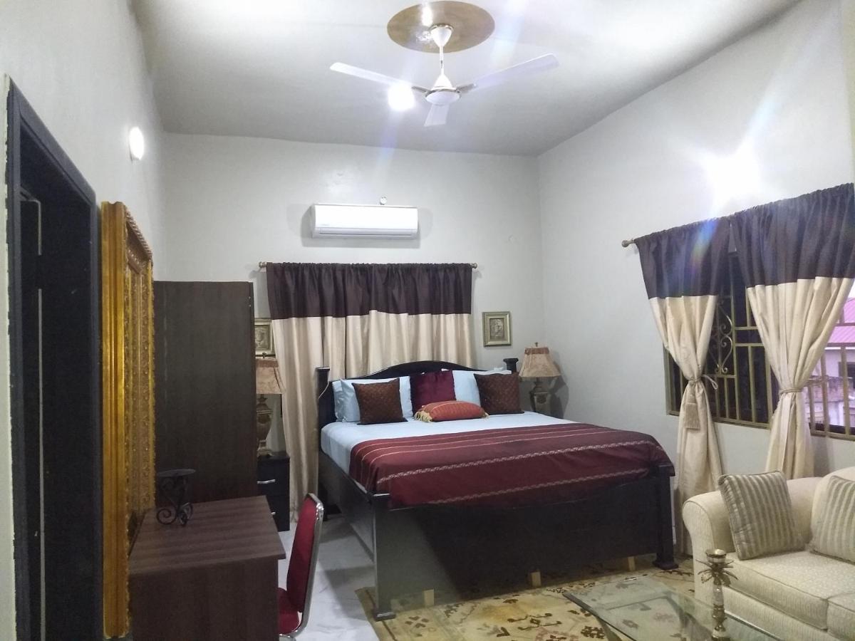The Winford Boutique Hotel Achimota Taifa Exterior photo